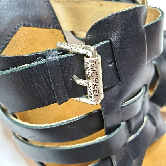 Michael Kors Black Leather Size 8 Wooden Heeled Sandals - Picture 6 of 11